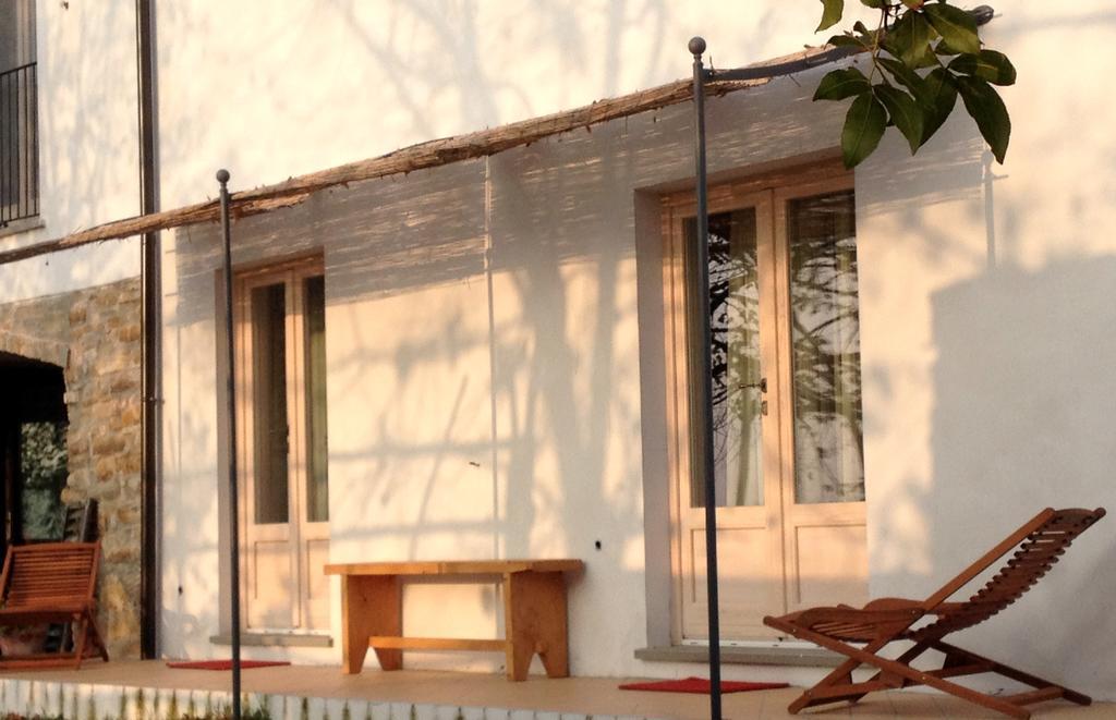 B&B Al Giardino Dei Mandorli Prasco Szoba fotó